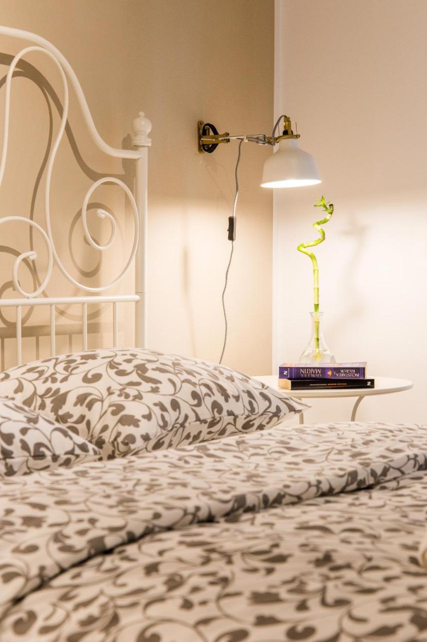 One Love Metropolitan Apartment Bükreş Dış mekan fotoğraf