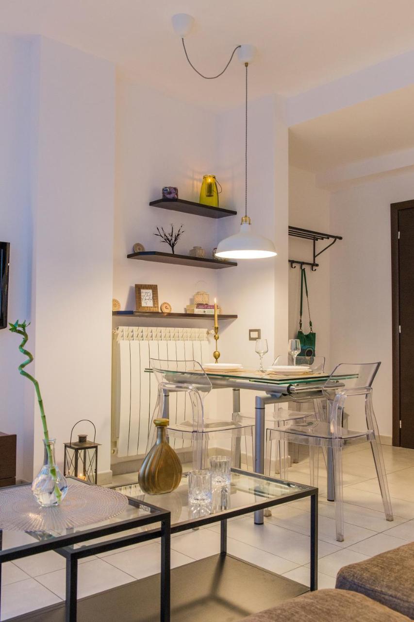 One Love Metropolitan Apartment Bükreş Dış mekan fotoğraf