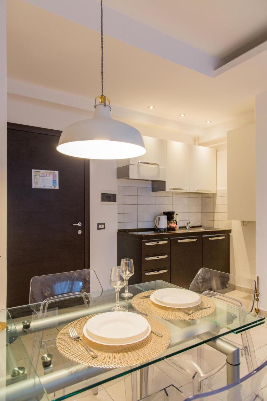 One Love Metropolitan Apartment Bükreş Dış mekan fotoğraf